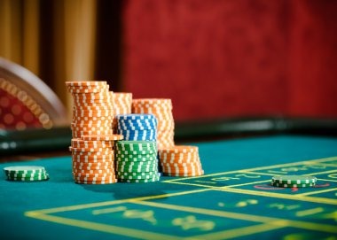 Live blackjack table with professional dealer at shiokambing3 link
